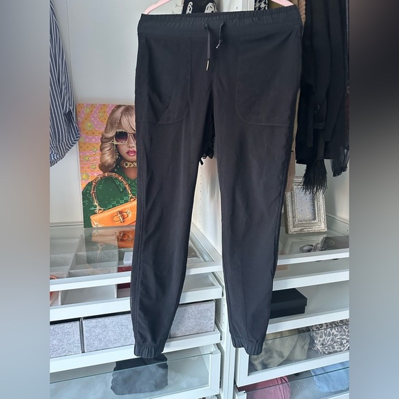 lululemon athletica Black Track Pants mesh - Picture 8 of 13
